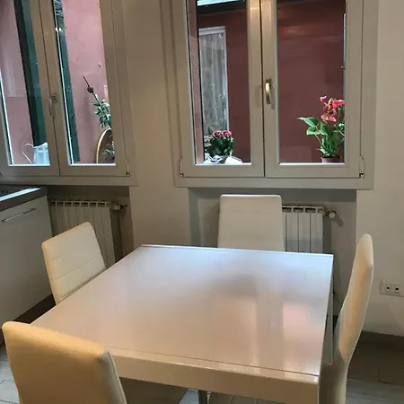 Casa Gioia Centro Storico Bolonha