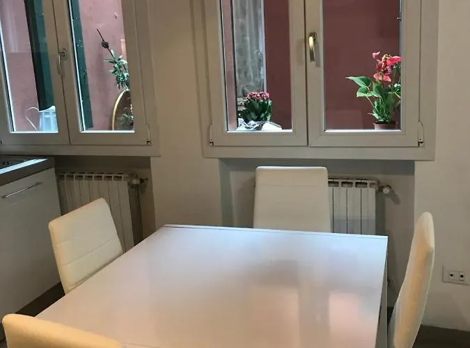 Casa Gioia Centro Storico Bolonia